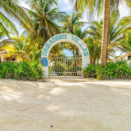 Tradewinds Paradise Villas San Pedro  Exteriör bild