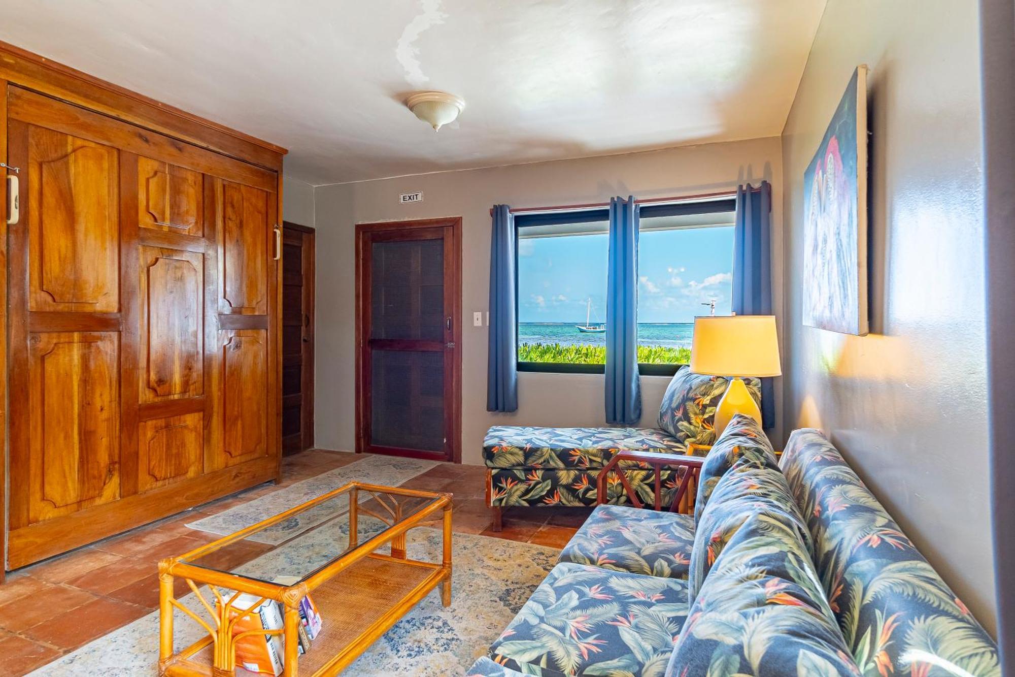 Tradewinds Paradise Villas San Pedro  Exteriör bild