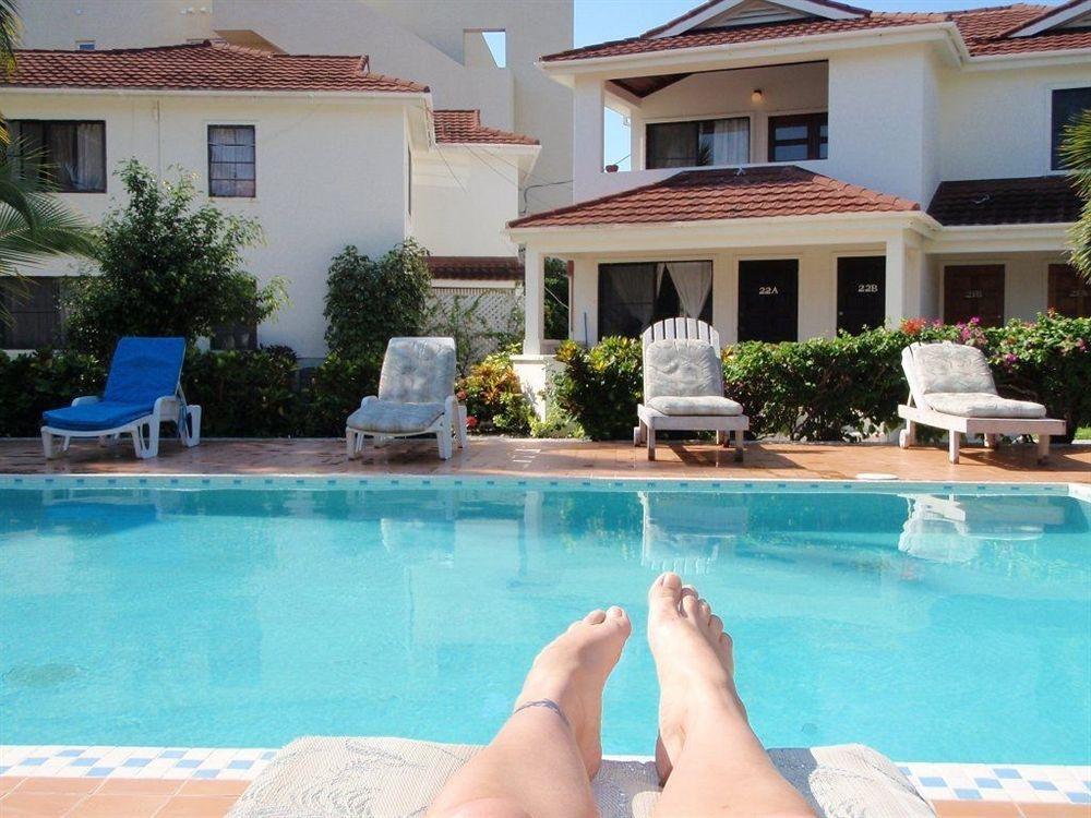 Tradewinds Paradise Villas San Pedro  Exteriör bild